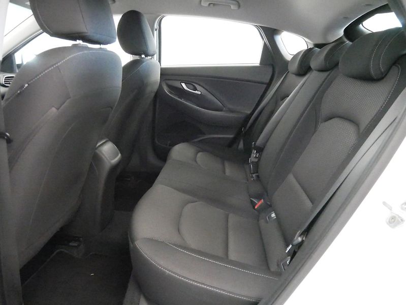 Hyundai i30 - fotka 24 z 25