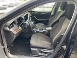 Škoda Octavia 2,0 TDI Scout 4x4 DSG - náhled 7