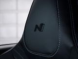 Hyundai i20 1.6 T-GDI 150kW LED CZ Aut.kli - náhled 15