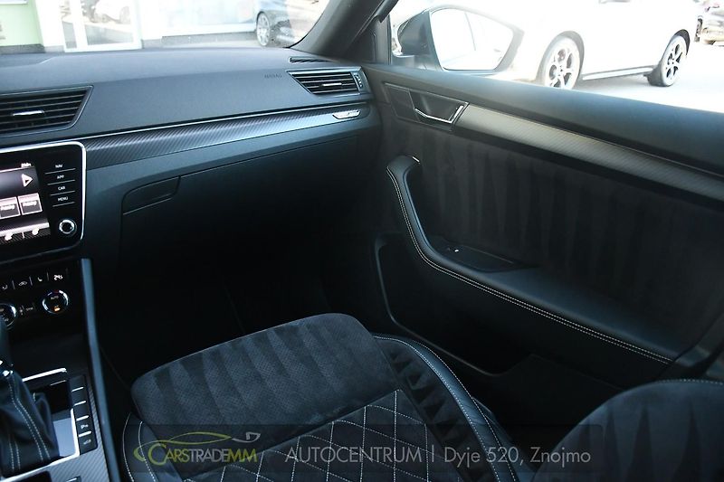 Škoda Superb 2,0TDI SPORTLINE 147KW DSG 4x4 - fotka 22 z 56