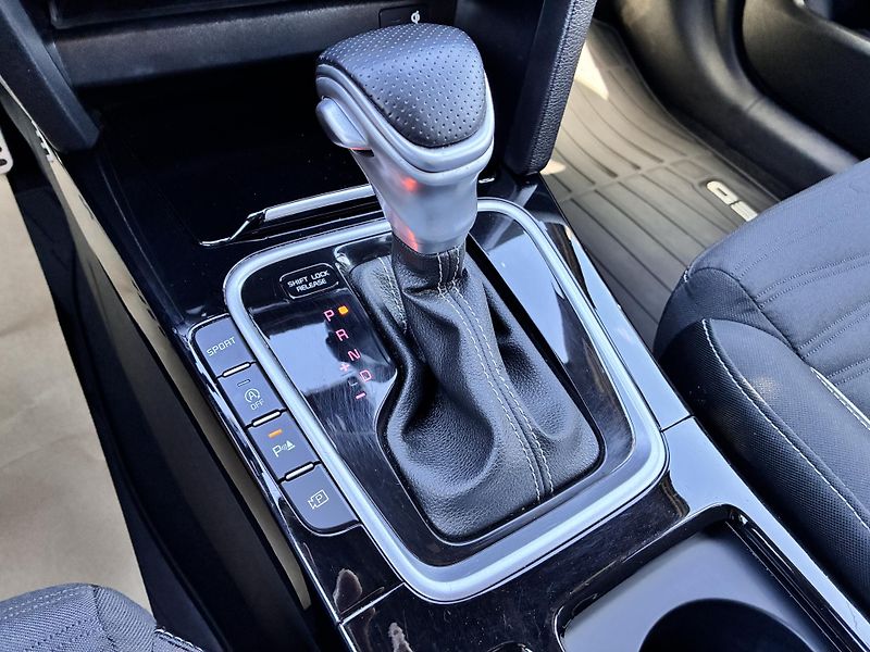 Kia Ceed 1.5T-GDi 118kW GT LINE AUTOMAT - fotka 24 z 38