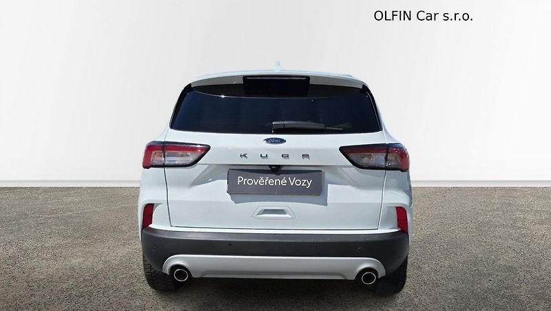 Ford Kuga 1,5 EcoBoost Titanium 110 kW - fotka 8 z 25