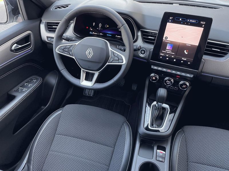 Renault Arkana (2025) TECHNO 1,3TCe 140k EDC - fotka 12 z 27