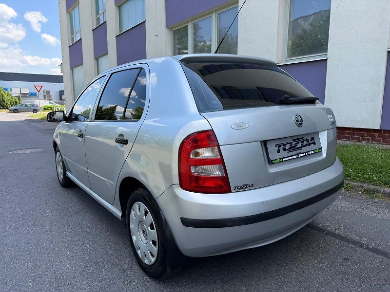 Škoda Fabia 1,2 HTP - fotka 3 z 22