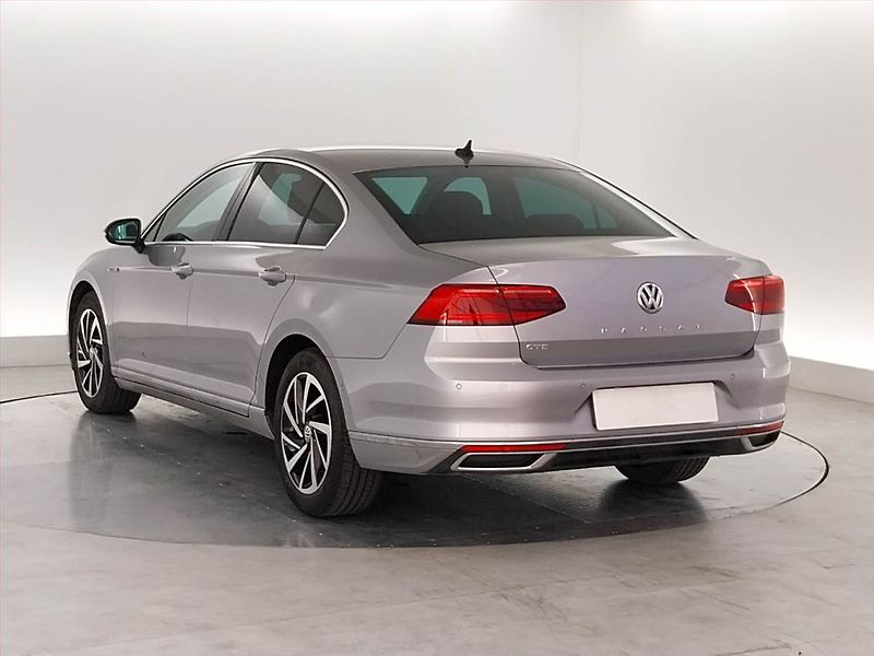 Volkswagen Passat (2020) 1.4 GTE - fotka 4 z 24