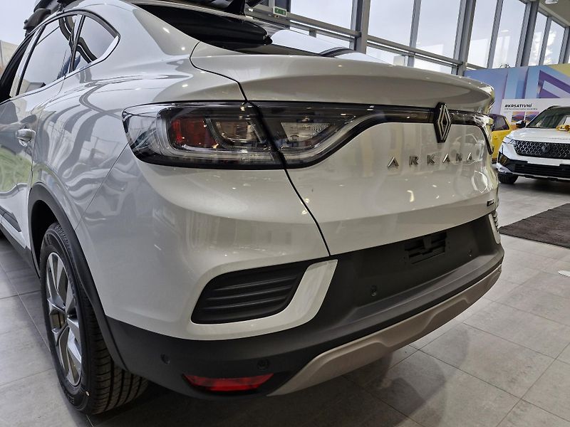 Renault Arkana (2026) techno E-Tech full hybrid 145 - fotka 7 z 8
