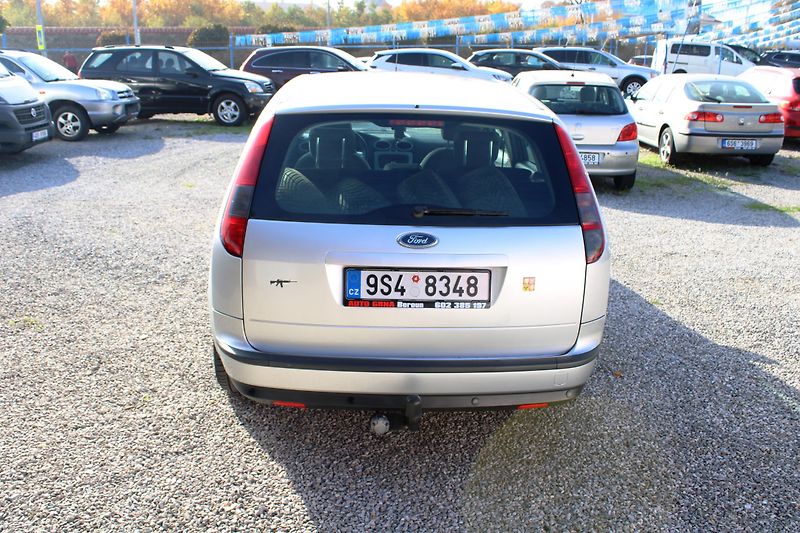 Ford Focus (2007) 1,6i KLIMA EL.OKNA TEMPOMAT  - fotka 6 z 20