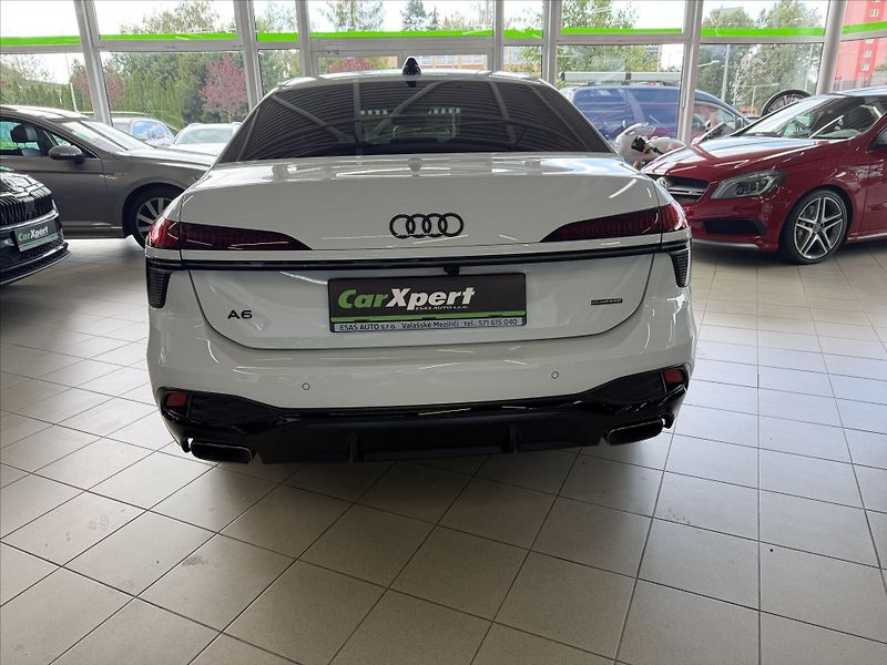 Audi A6 3,0 3,0 V6 TFSI QUATTRO S-line - fotka 5 z 41