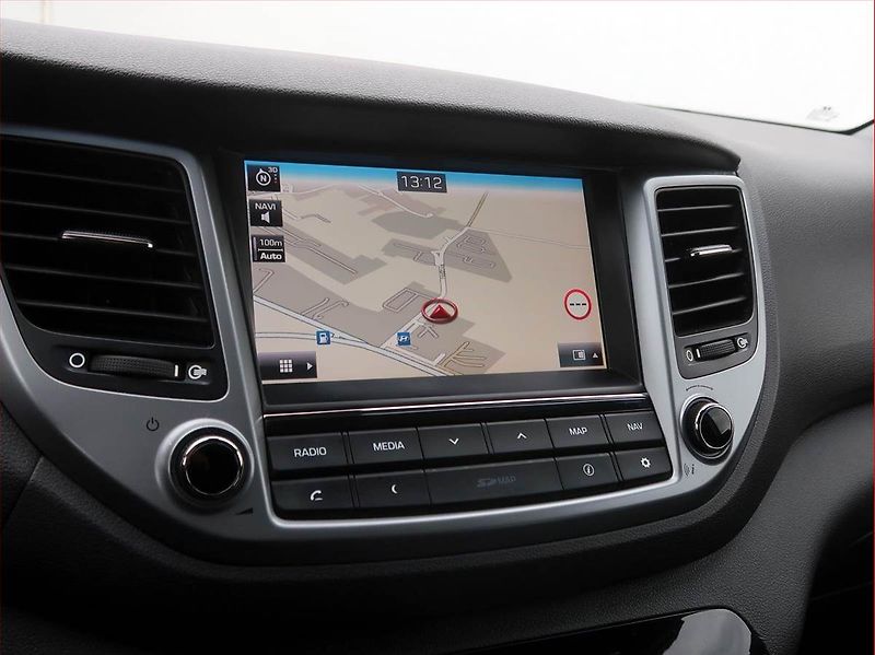 Hyundai Tucson (2016) Style 1.6 T-GDI, 4X4 - fotka 13 z 20