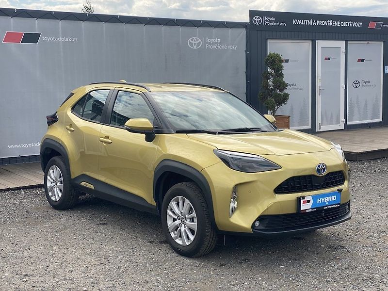 Toyota Yaris Cross 1.5HEV, ČR-1m, ComTech, záruka - fotka 1 z 17