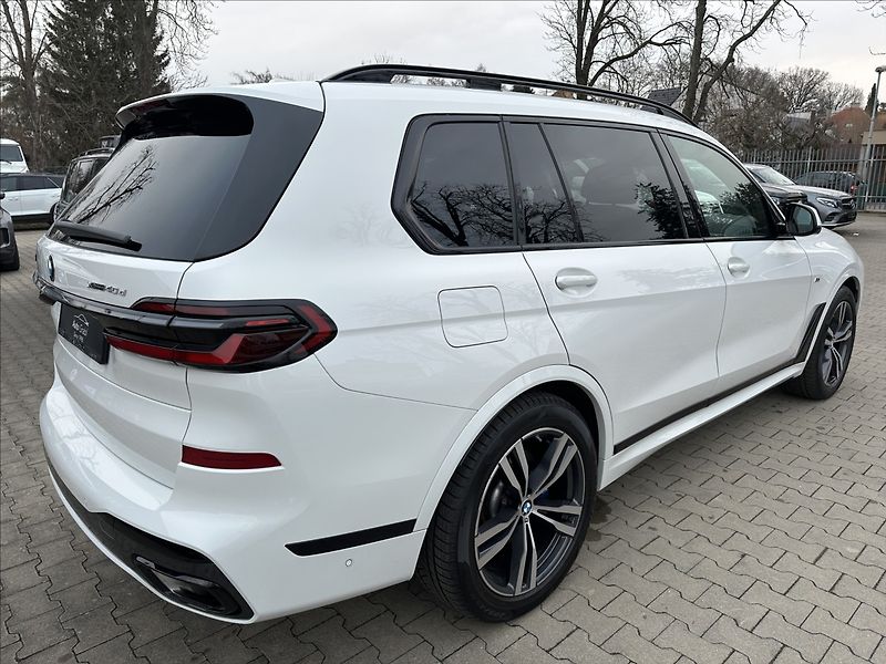 BMW X7 40d Msport Xdrive - fotka 6 z 43
