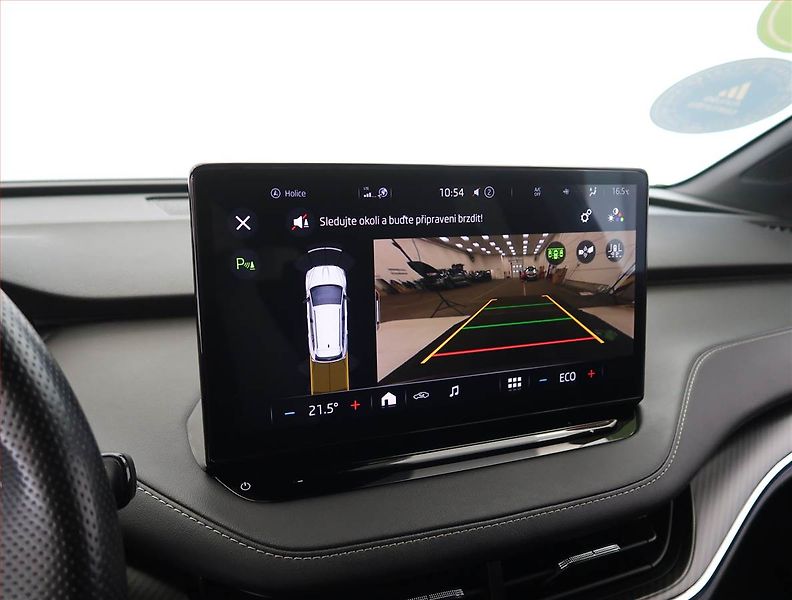 Škoda Enyaq (2023) Sportline iV 60 (62 kWh) - fotka 23 z 31