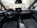 Toyota C-HR 1.8 Hybrid 90kW E-CVT Dynamic - náhled 9