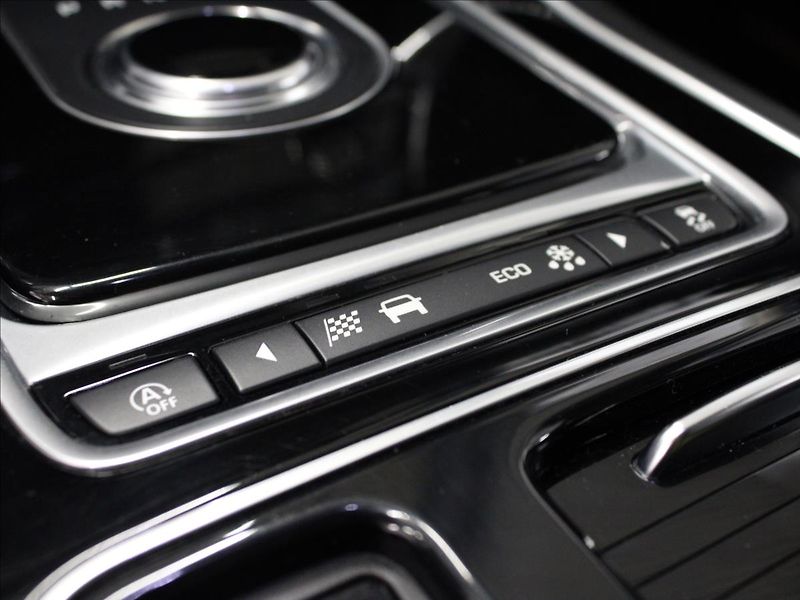Jaguar XF 2,0 d 132KW Navi, Kůže, Aut, - fotka 27 z 34
