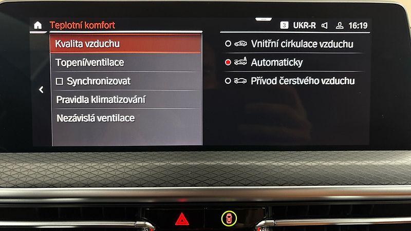 BMW X3 20d AUT xDrive M-paket - fotka 30 z 34