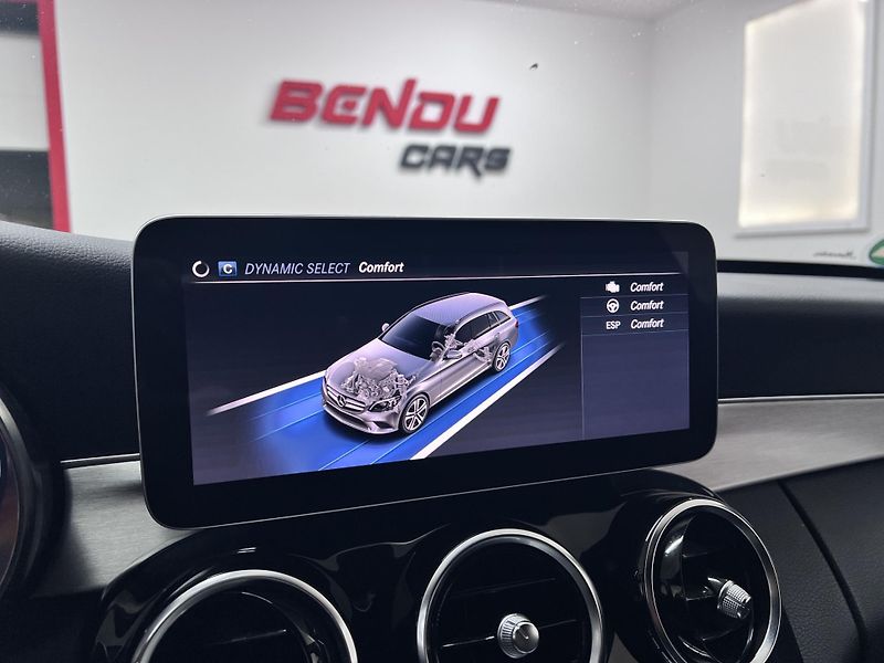 Mercedes-Benz Třídy C 220d 4-Matic Burmester Servis - fotka 44 z 45