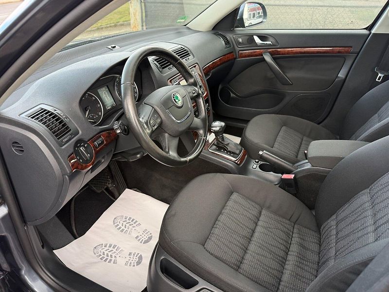 Škoda Octavia (2009) 1.4TSi 90kW *ALU*DSG*Isofix* - fotka 8 z 21