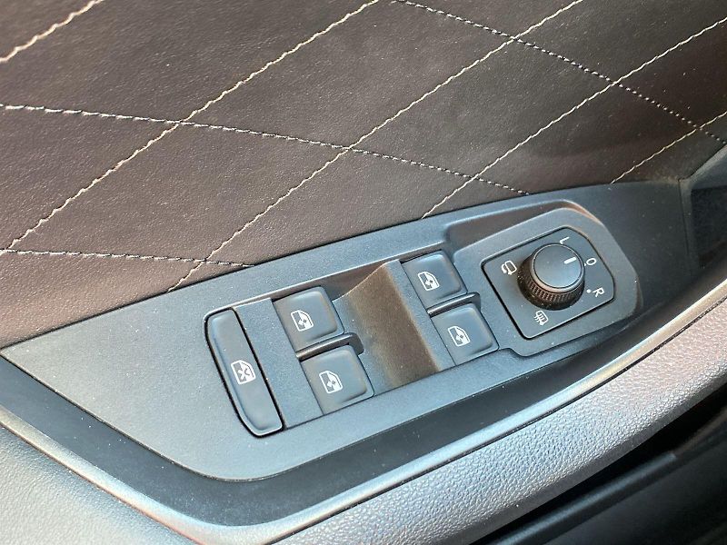 Škoda Kodiaq (2020) 2.0 TDI 4x4 DSG RS - fotka 21 z 39