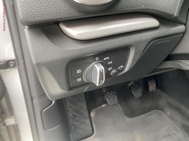 Audi A3 (2012) 1.4 TFSi, S-line, bixen - fotka 16 z 18