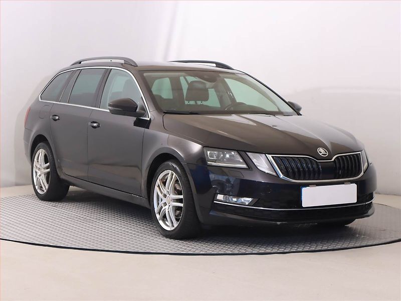 Škoda Octavia (2017) 2.0 TDI, Automat, Navi - fotografie inzerátu