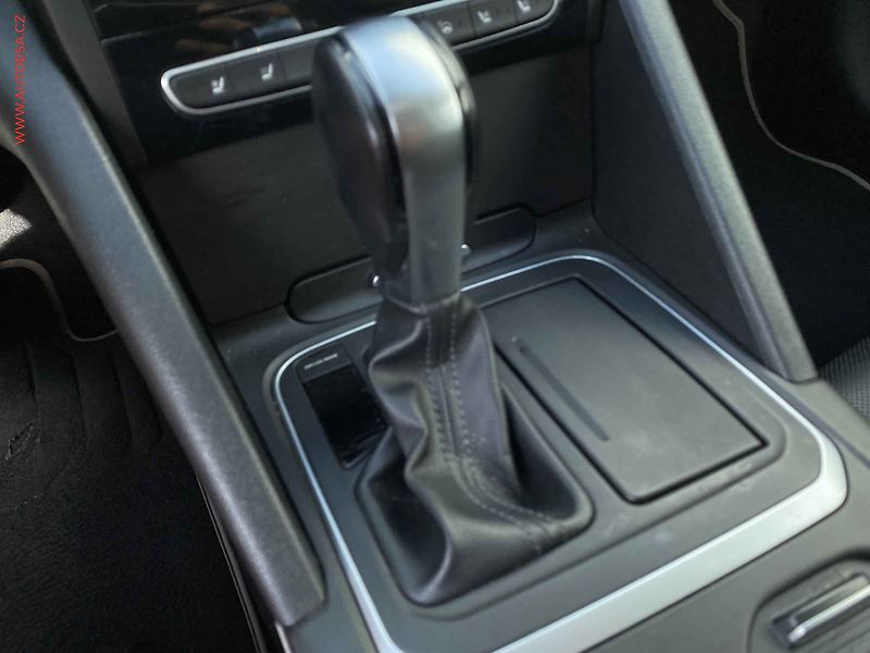 Renault Talisman (2017) 1.6 dCi, Initiale Paris, AT - fotka 15 z 18