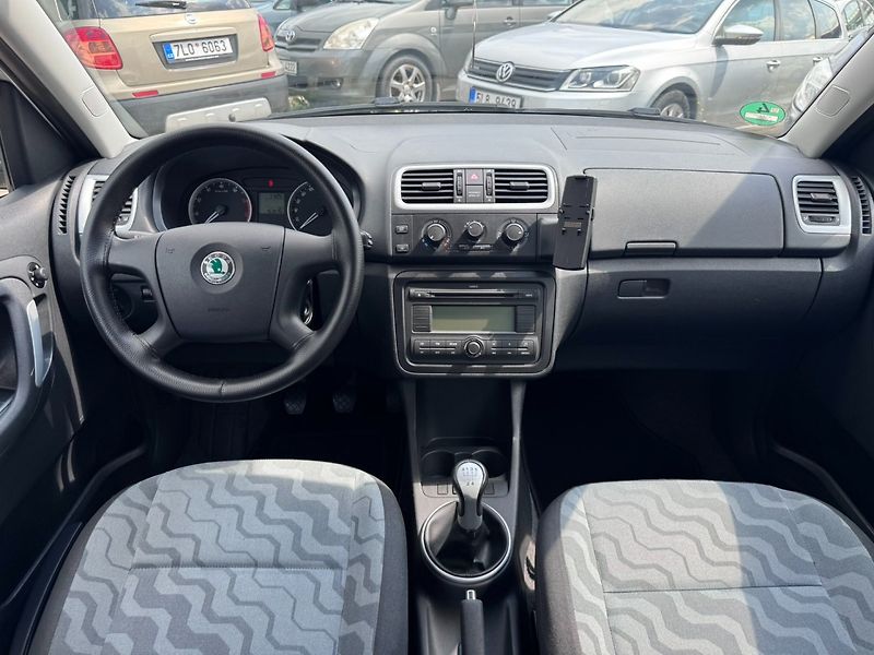 Škoda Roomster (2007) 1,6i 16V 77 KW ROZVODY STK - fotka 23 z 49