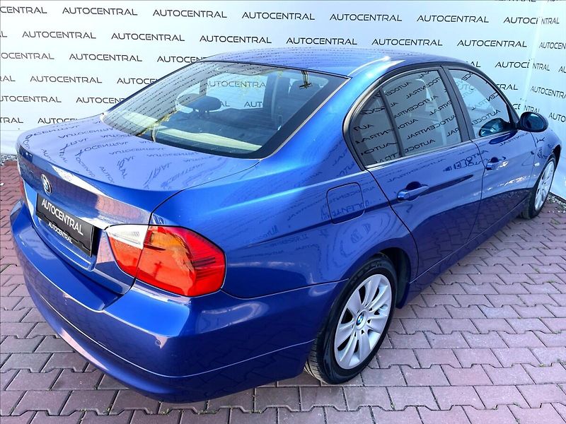 BMW Řada 3 2,0 i,105kW,STK 8/28,serv.kn. - fotka 9 z 22