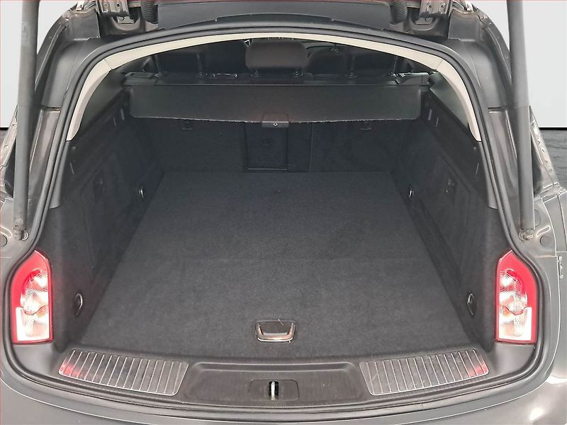 Opel Insignia (2013) 2.0 CDTI, Serv.kniha, nová STK - fotka 14 z 17