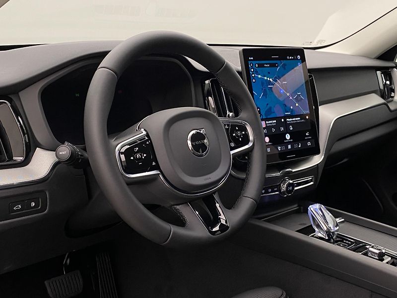 Volvo XC60 (2026) T6 AWD AUT DARK PLUS - fotka 4 z 66