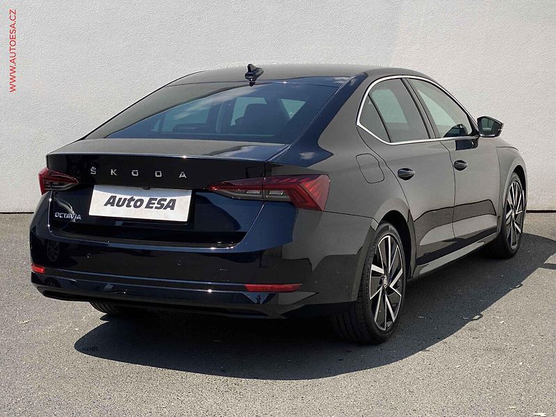Škoda Octavia (2021) 1.5 TSi, Style, LED, navi - fotka 4 z 19