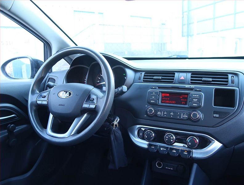 Kia Rio (2014) 1.25 CVVT, Serv.kniha - fotka 7 z 14