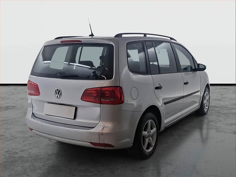 Volkswagen Touran (2015) 1.6 TDI, Automat, Tempomat - fotka 5 z 16