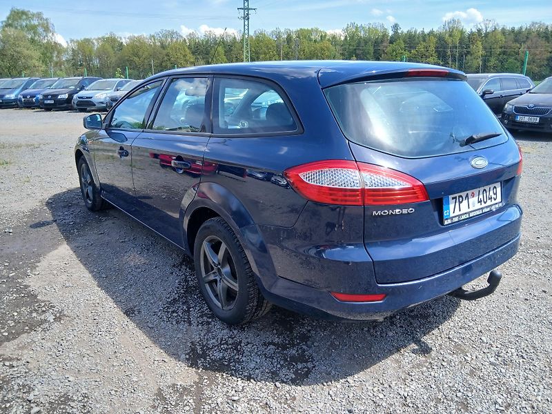 Ford Mondeo 2.2 TDCI, tažný, ALU - fotka 12 z 29