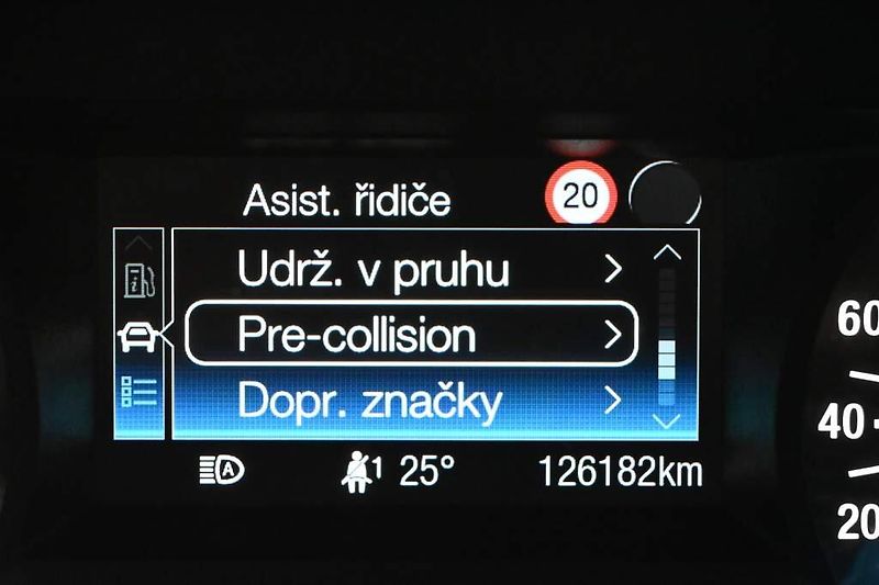 Ford Mondeo (2021) 2.0 Kamera Tažné ECOBLUE - fotka 23 z 36