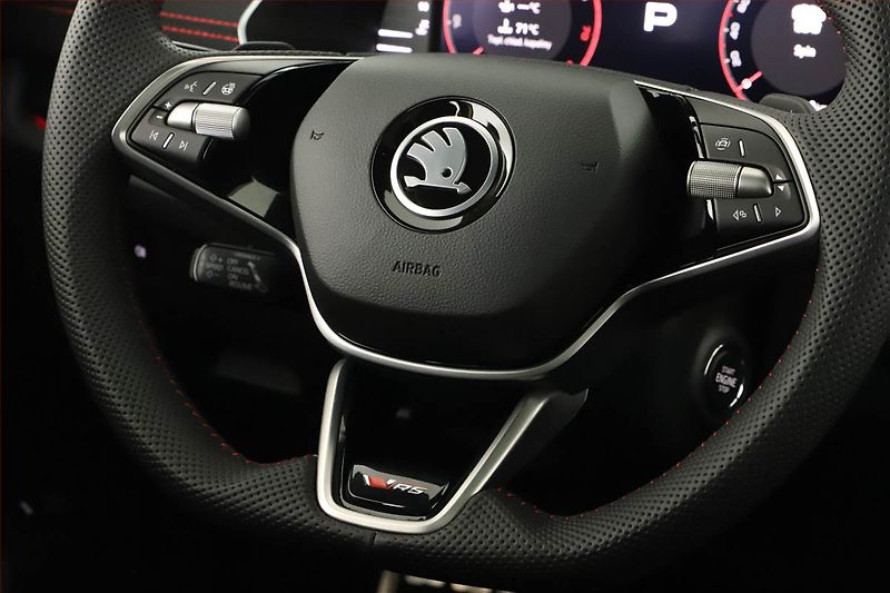 Škoda Octavia (2025) RS 2.0 TSI, AT, Pano, Kamera - fotka 8 z 22