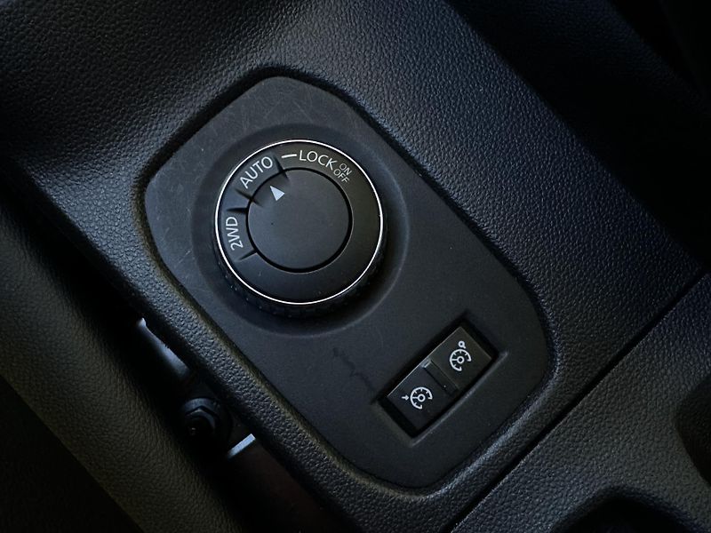 Dacia Duster (2018) 1.2TCe /92kW *4x4* 1.Maj * - fotka 16 z 35