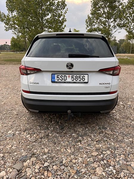 Škoda Kodiaq (2017) 140 kw, 4x4 canton, 4x4 - fotka 6 z 13
