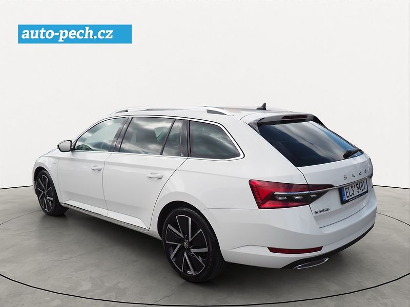 Škoda Superb (2021) 1.4 iV Hybrid L&K DSG Webasto - fotka 2 z 48