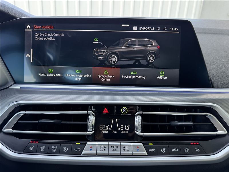 BMW X5 3,0 xDrive 30d DPH 1.maj. ČR - fotka 38 z 50