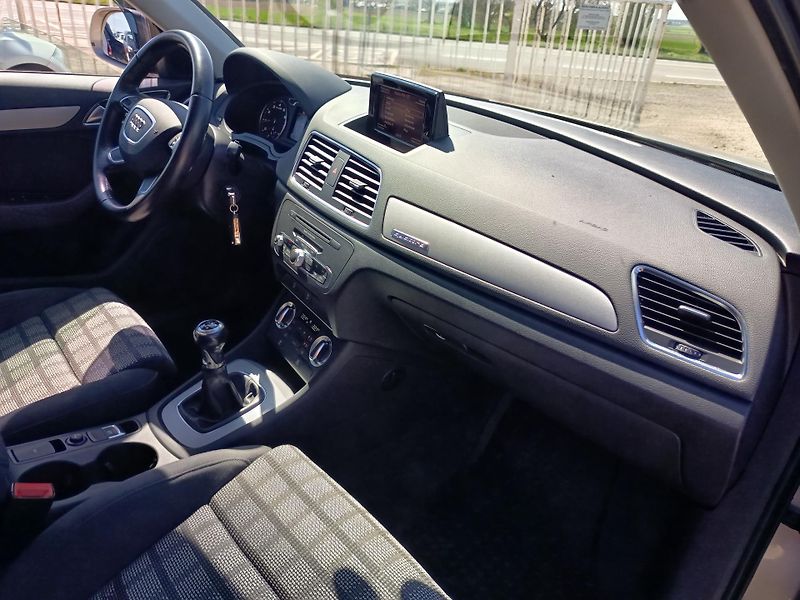 Audi Q3 (2014) 2.0 125kw Quatro 88tis KM!! - fotka 56 z 68