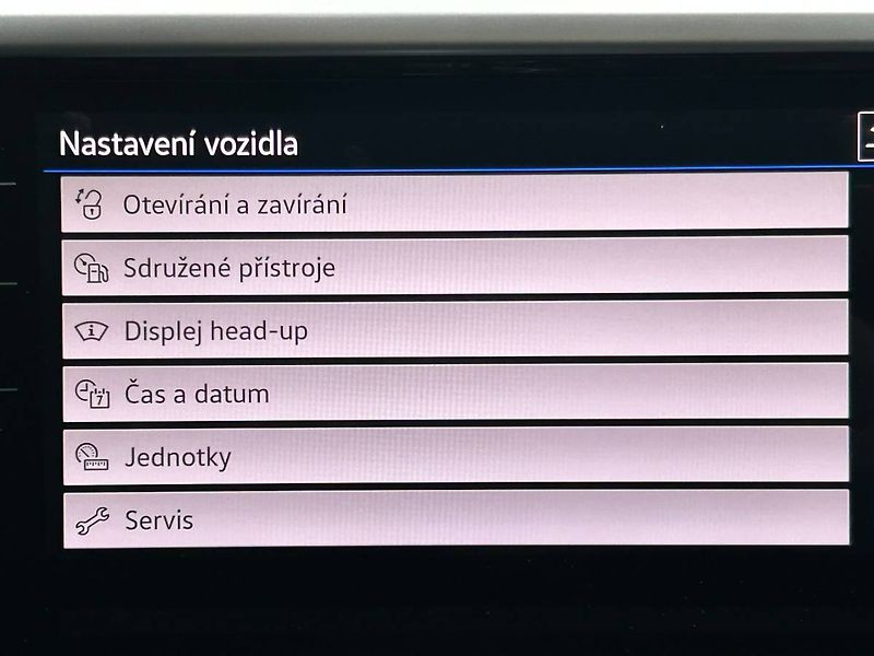 Volkswagen Arteon Shooting Brake (2023) 2.0 TDI 147 kW DSG panorama He - fotka 25 z 35