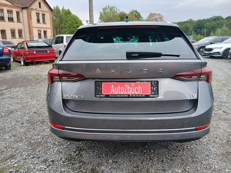 Škoda Octavia 4, iV, Plug in Hybrid, ALU 18 - fotka 21 z 66