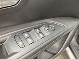 Peugeot 5008 (2017) 1.2 PT 7míst, Allure, LED - náhled 13