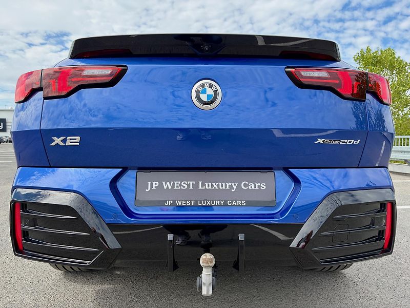 BMW X2 (2025) xDrive20dM ACC HUD Ad.LED PANO - fotka 7 z 48