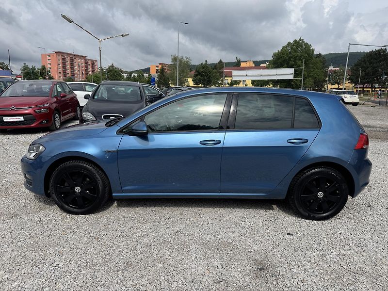 Volkswagen Golf (2015) 1.6TDi,DSG,rezervace - fotka 7 z 49