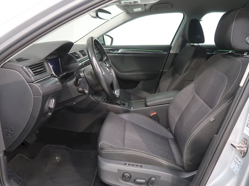 Škoda Superb (2021) STYLE  1.5TSI 110KW DSG - fotka 13 z 39