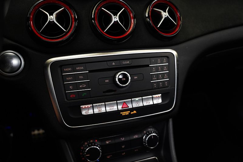 Mercedes-Benz CLA - fotka 20 z 30