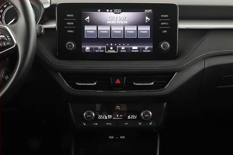 Škoda Fabia (2022) 1.0, ČR,1.maj, Tempomat - fotka 10 z 19