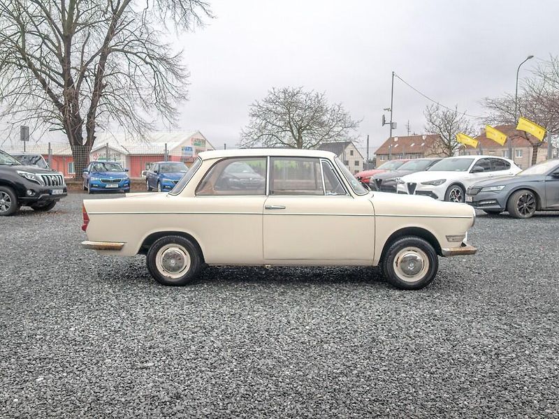 BMW Ostatní (1965) 700 LUXUS - rok 1965 - fotka 4 z 27