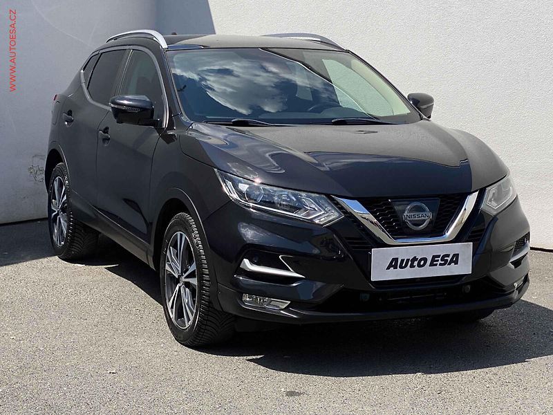 Nissan Qashqai (2017) 1.6 dCi, N-Connecta, AT, TZ - fotografie inzerátu